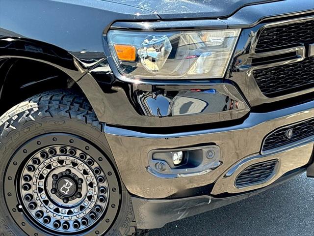 2022 RAM 1500 Lone Star Crew Cab 4x4 57 Box