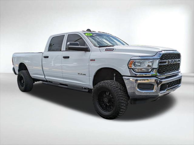 2020 RAM 2500 Tradesman Crew Cab 4X4 8 Box