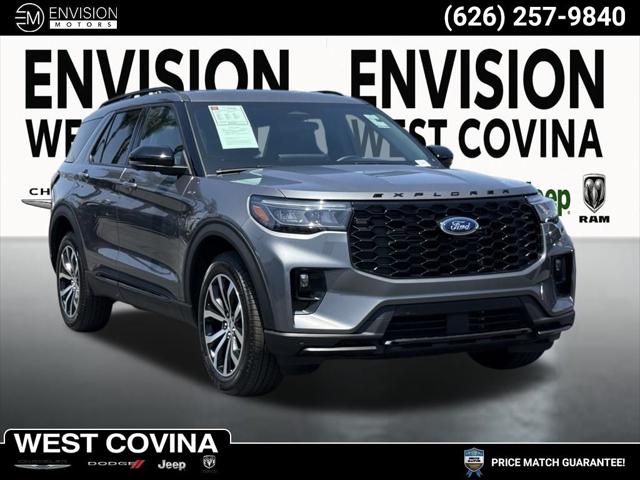 2025 Ford Explorer ST-Line
