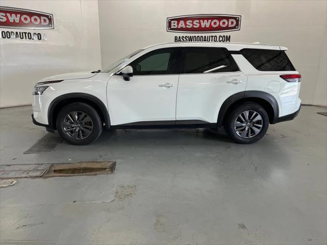 2022 Nissan Pathfinder S 2WD