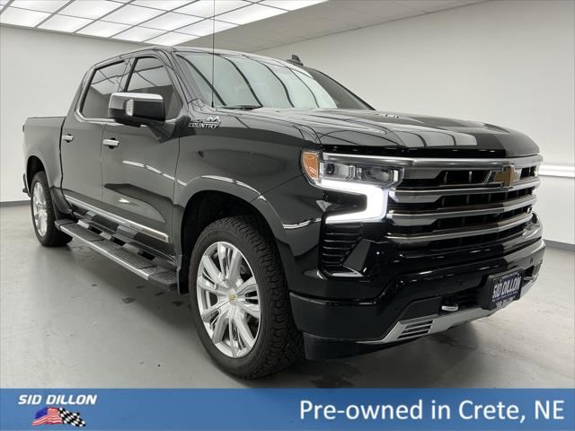 2022 Chevrolet Silverado 1500 4WD Crew Cab Short Bed High Country