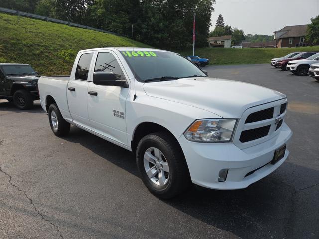 2017 RAM 1500 Express Quad Cab 4x4 64 Box