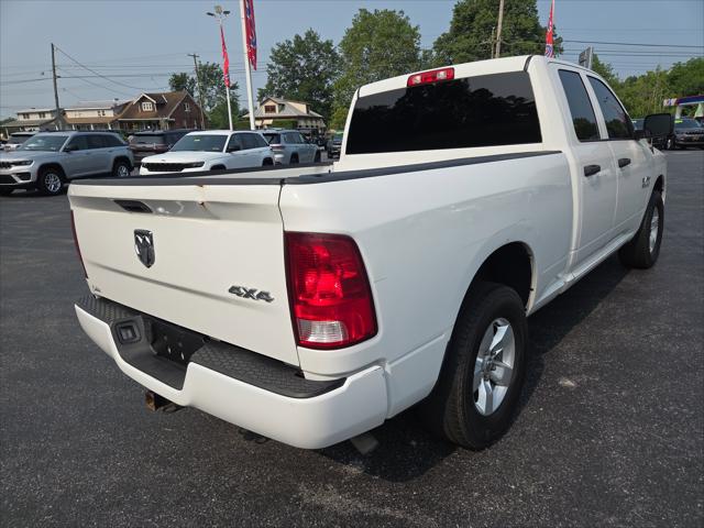 2017 RAM 1500 Express Quad Cab 4x4 64 Box