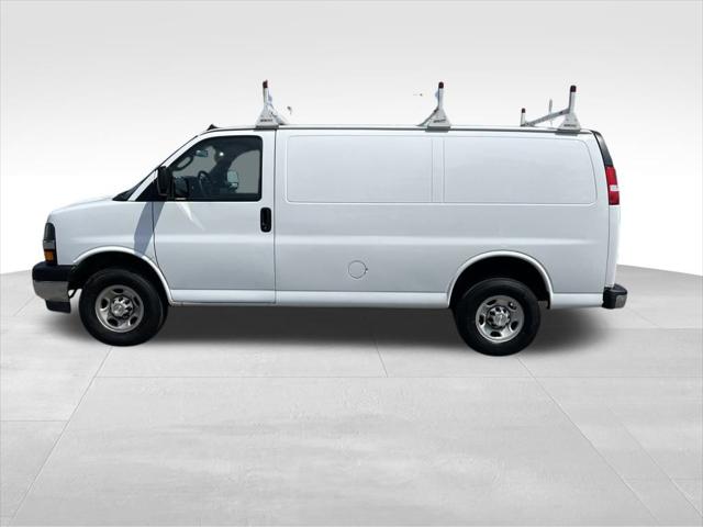2022 Chevrolet Express Cargo RWD 2500 Regular Wheelbase WT
