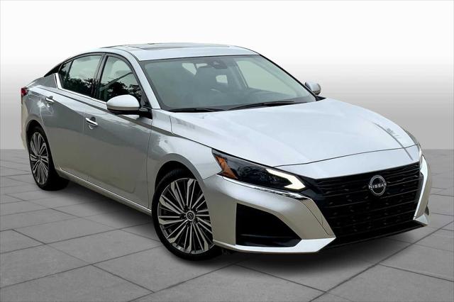 2023 Nissan Altima SL FWD