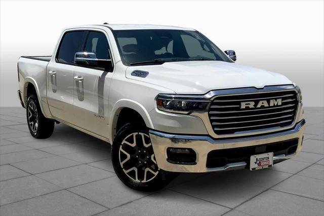 2025 RAM 1500 Laramie Crew Cab 4x4 57 Box