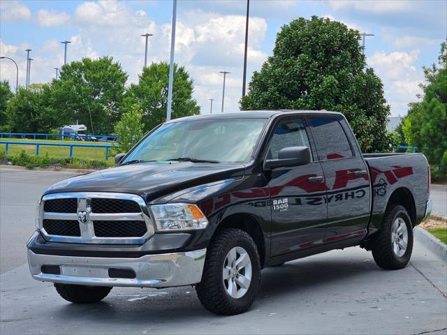 2022 RAM 1500 Classic SLT Crew Cab 4x4 57 Box