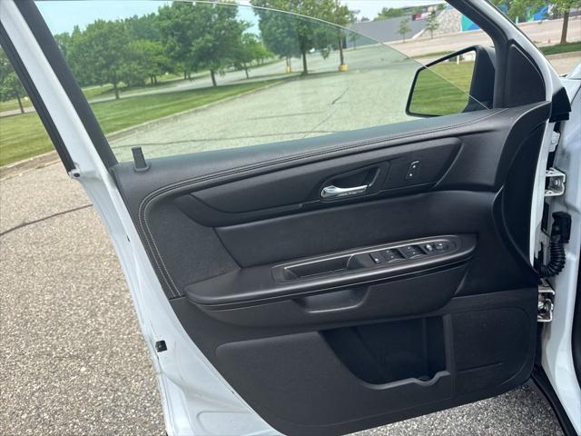 Used 2016 GMC Acadia For Sale in Waterford Twp, MI