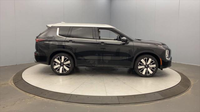2025 Mitsubishi Outlander PLATINUM EDITION 2.5 S-AWC