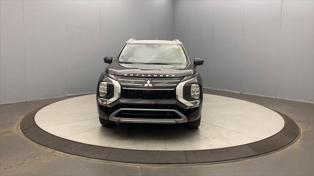 2025 Mitsubishi Outlander PLATINUM EDITION 2.5 S-AWC