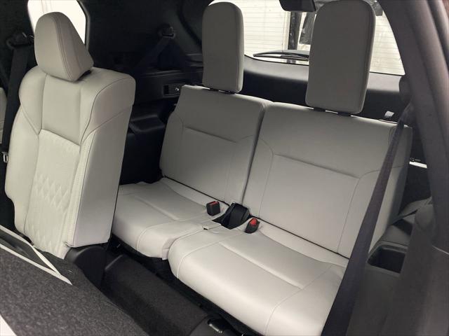 2025 Mitsubishi Outlander PLATINUM EDITION 2.5 S-AWC