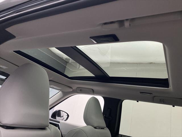 2025 Mitsubishi Outlander PLATINUM EDITION 2.5 S-AWC