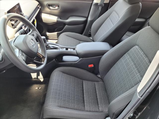 2025 Honda HR-V AWD LX