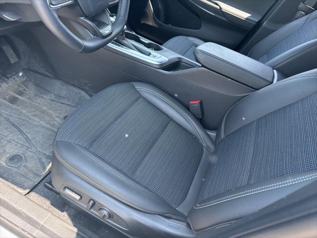 Used 2024 Buick Envista For Sale in Waterford Twp, MI