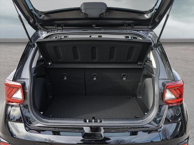 Venue Ultimate - Black Interior