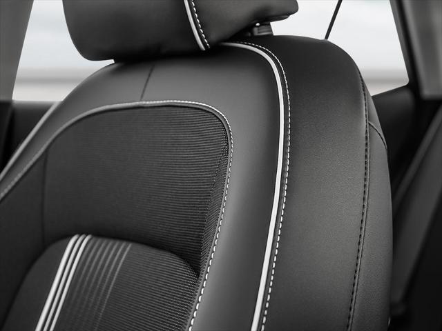 Venue Ultimate - Black Interior