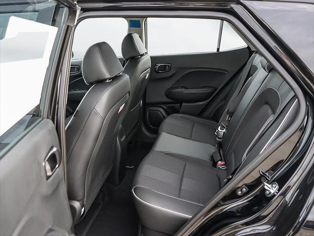 Venue Ultimate - Black Interior
