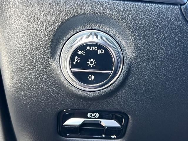 2025 Mercedes-Benz C-CLASS C 300 C 300