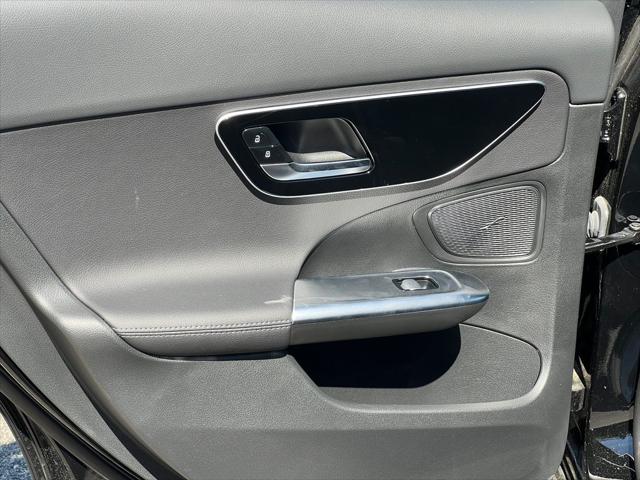 2025 Mercedes-Benz C-CLASS C 300 C 300