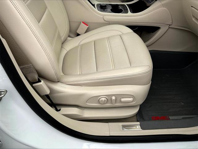 2021 GMC Acadia AWD Denali