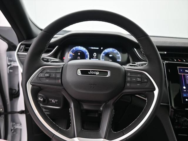 2025 Jeep Grand Cherokee GRAND CHEROKEE L LAREDO X 4X2
