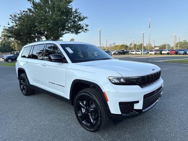 2025 Jeep Grand Cherokee GRAND CHEROKEE L ALTITUDE 4X2