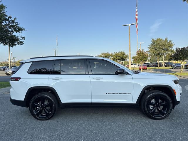 2025 Jeep Grand Cherokee GRAND CHEROKEE L ALTITUDE 4X2