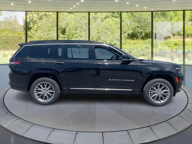 2025 Jeep Grand Cherokee GRAND CHEROKEE L SUMMIT 4X4