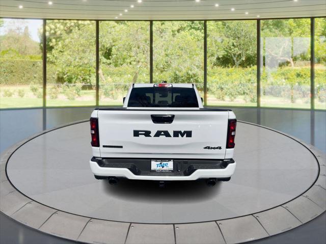 2026 Ram 1500 Big Horn Crew Cab 4x4 5'7" Box