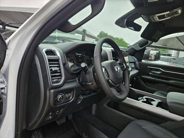 2026 RAM 1500 RAM 1500 LONE STAR CREW CAB 4X4 57 BOX
