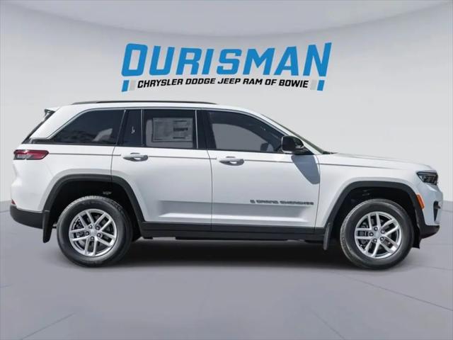 2025 Jeep Grand Cherokee GRAND CHEROKEE LAREDO X 4X4