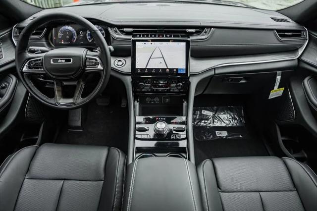 2025 Jeep Grand Cherokee Overland 4x4