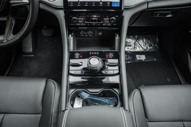 2025 Jeep Grand Cherokee Overland 4x4
