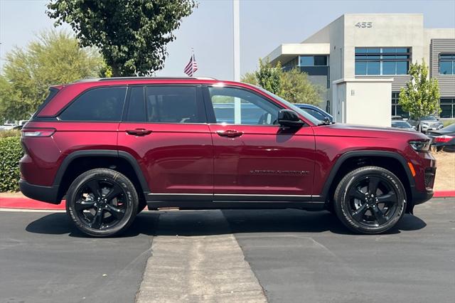 2025 Jeep Grand Cherokee GRAND CHEROKEE ALTITUDE 4X2 2025 Jeep Grand Cherokee GRAND CHEROKEE ALTITUDE 4X2
