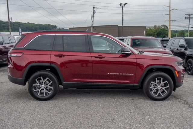 2025 Jeep Grand Cherokee GRAND CHEROKEE LIMITED 4X4