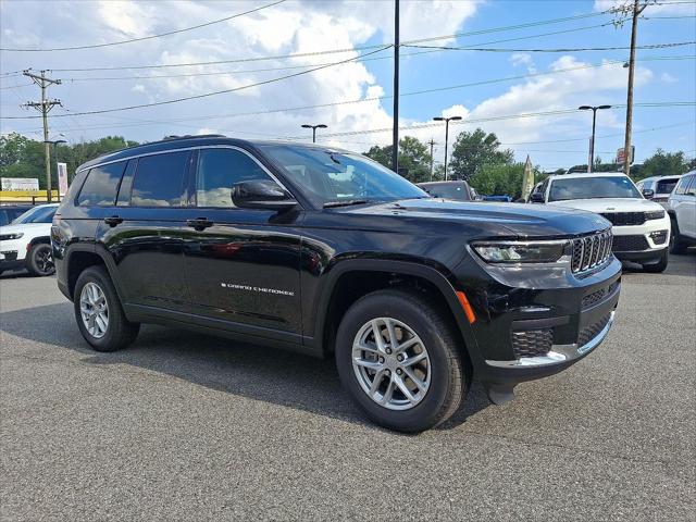 2025 Jeep Grand Cherokee GRAND CHEROKEE L LAREDO X 4X4