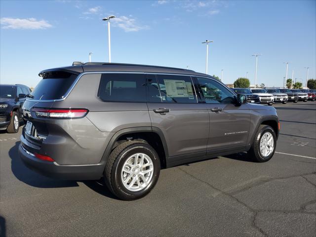 2025 Jeep Grand Cherokee GRAND CHEROKEE L LAREDO X 4X4 2025 Jeep Grand Cherokee GRAND CHEROKEE L LAREDO X 4X4