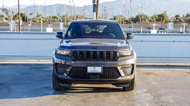 2025 Jeep Grand Cherokee GRAND CHEROKEE ALTITUDE 4X2 2025 Jeep Grand Cherokee GRAND CHEROKEE ALTITUDE 4X2