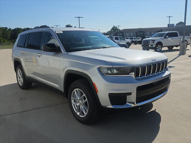 2025 Jeep Grand Cherokee GRAND CHEROKEE L LAREDO X 4X2