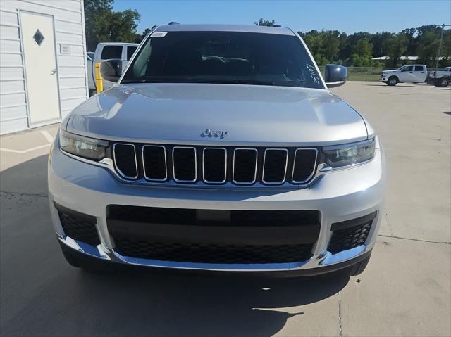 2025 Jeep Grand Cherokee GRAND CHEROKEE L LAREDO X 4X2