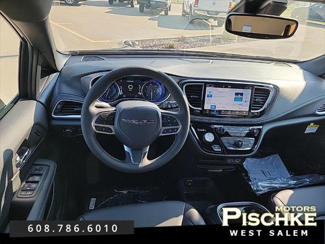 2025 Chrysler Pacifica PACIFICA SELECT