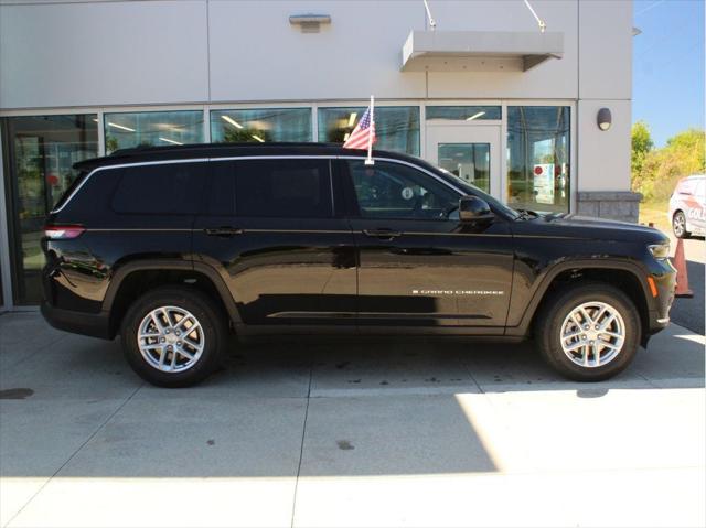 2025 Jeep Grand Cherokee GRAND CHEROKEE L LAREDO X 4X4