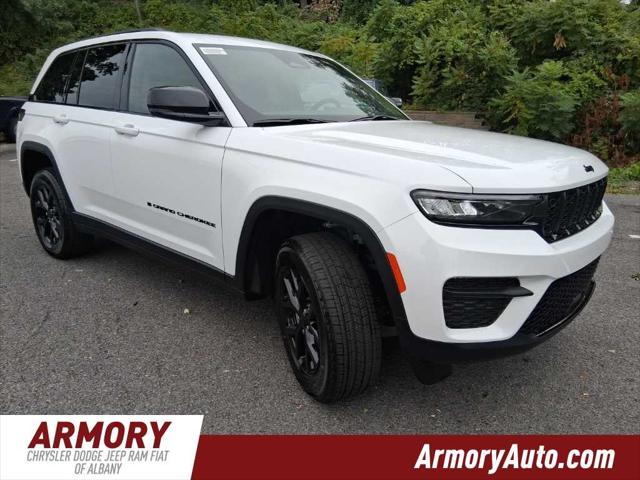 2025 Jeep Grand Cherokee GRAND CHEROKEE ALTITUDE X 4X4