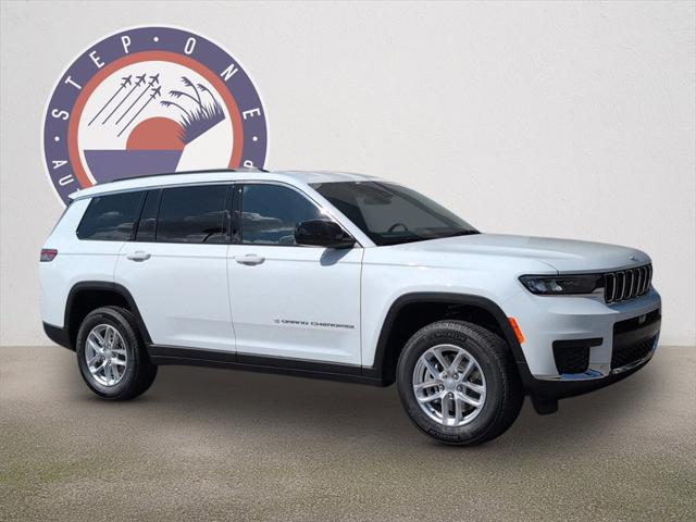 2025 Jeep Grand Cherokee GRAND CHEROKEE L LAREDO 4X2