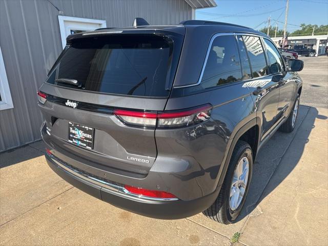 2025 Jeep Grand Cherokee GRAND CHEROKEE LAREDO X 4X4