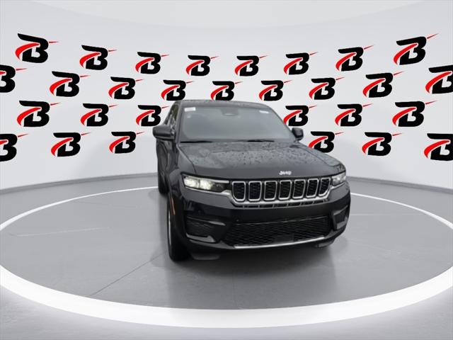 2025 Jeep Grand Cherokee GRAND CHEROKEE LAREDO X 4X4