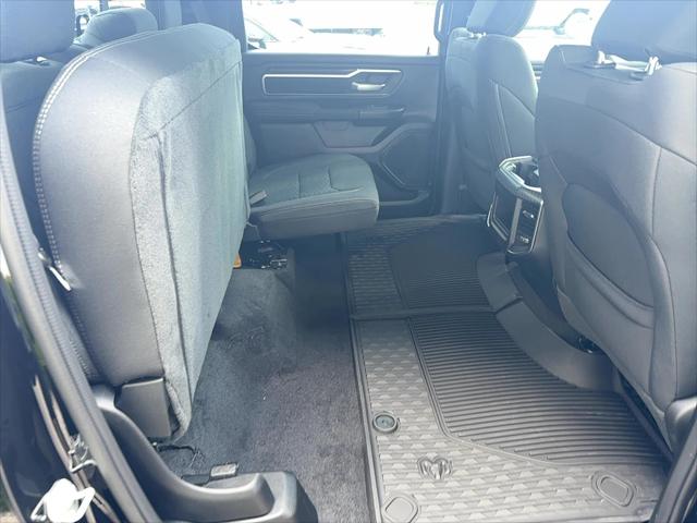 2025 Ram 1500 Big Horn Crew Cab 4x4 5'7" Box