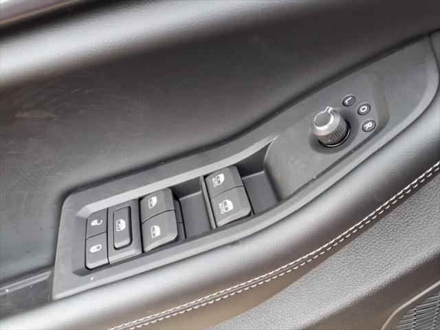 2025 Jeep Grand Cherokee Laredo 4x4
