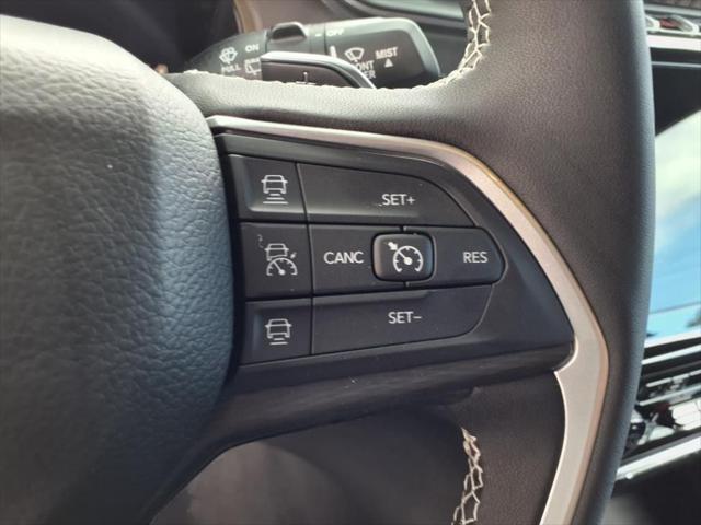 2025 Jeep Grand Cherokee Laredo 4x4