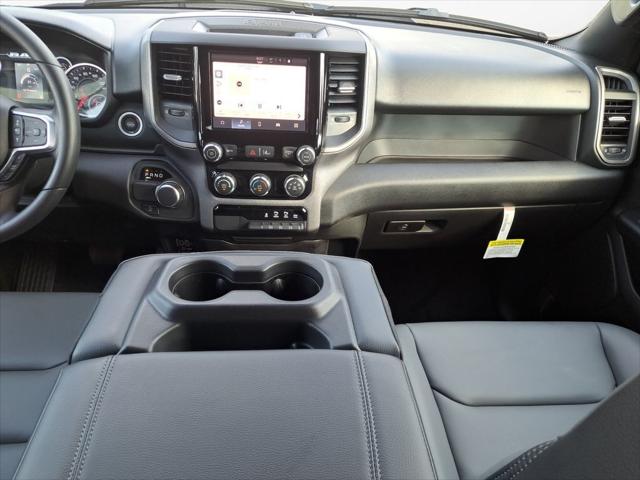2025 RAM Ram 1500 RAM 1500 TRADESMAN CREW CAB 4X2 57 BOX
